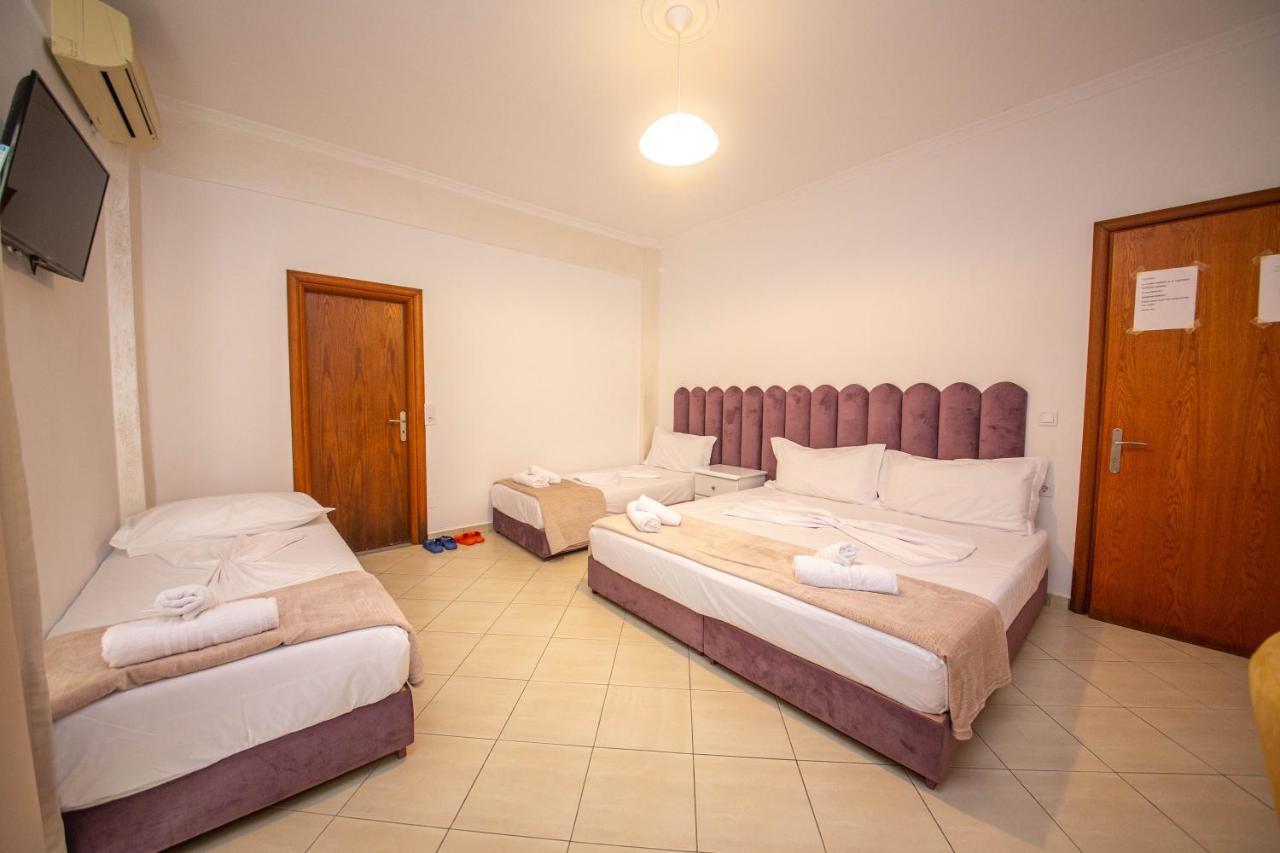 Hotel Keliani Sarandë Exteriör bild