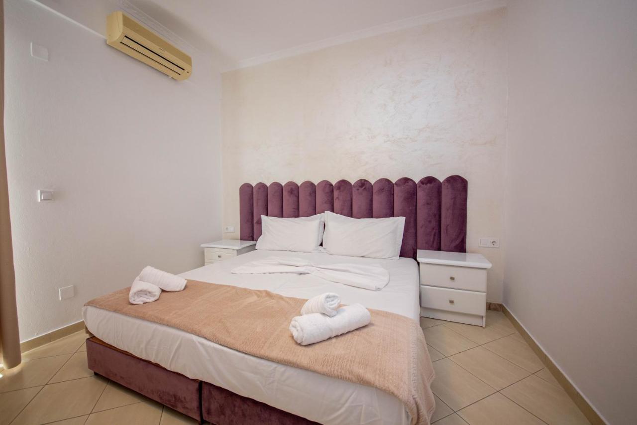 Hotel Keliani Sarandë Exteriör bild